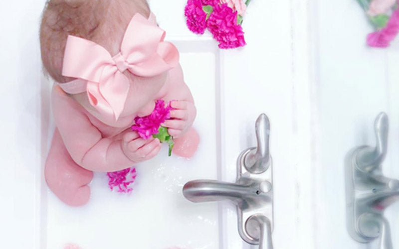 Tips for First Moms on Bathing a New Born